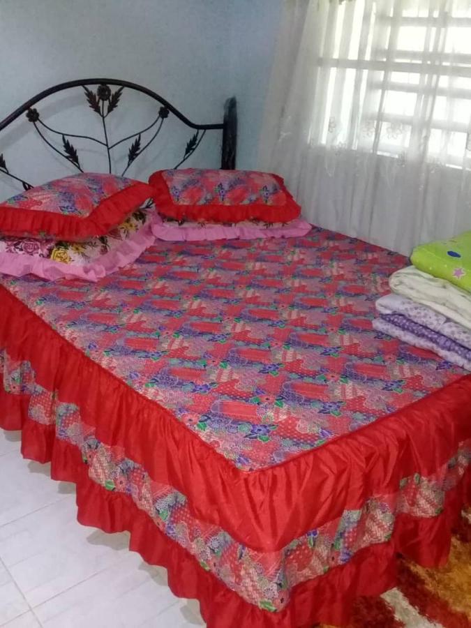 Amimas Homestay Kampong Bagan Samak Εξωτερικό φωτογραφία